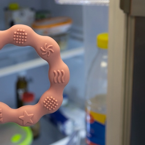 Delikatny masaż dziąseł dzięki różnorodnym teksturom