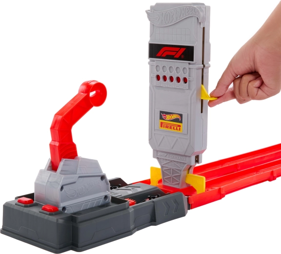 Wieża startowa i mocne wyrzutnie