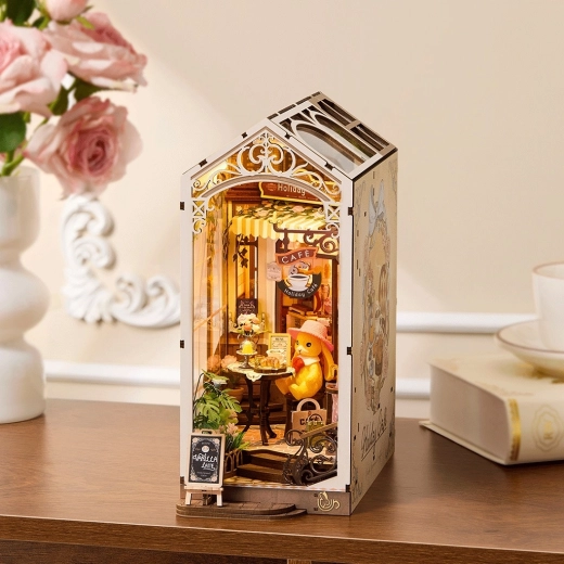 Stabilna podpórka do książek i designerski book nook