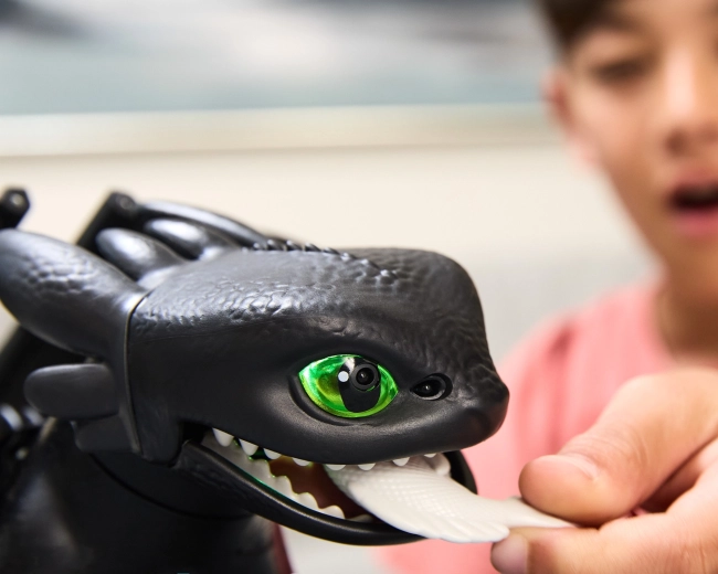 Karm i trenuj: reakcje na dotyk i ruch