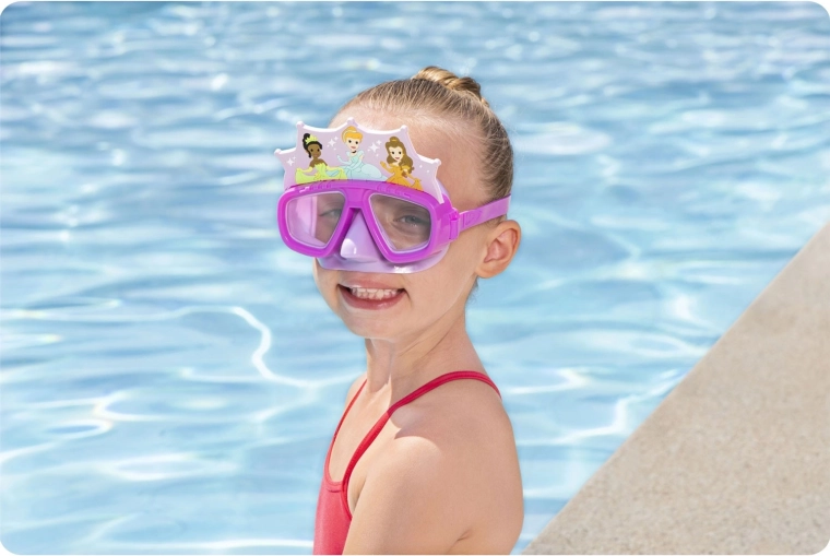 Szerokie pole widzenia i wyraźny obraz pod wodą