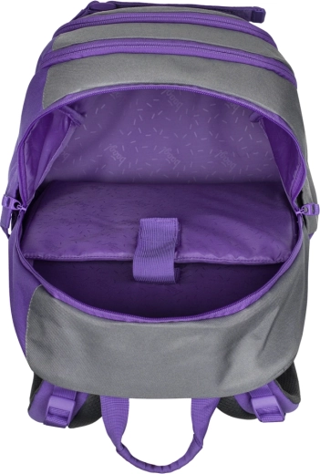 Perfekcyjna organizacja i kieszeń na laptop 15″