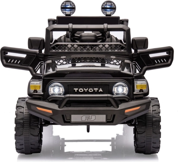 Solidny off-roadowy wygląd Toyota FJ