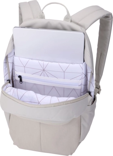 Podniesiona kieszeń na laptopa do 15,6"
