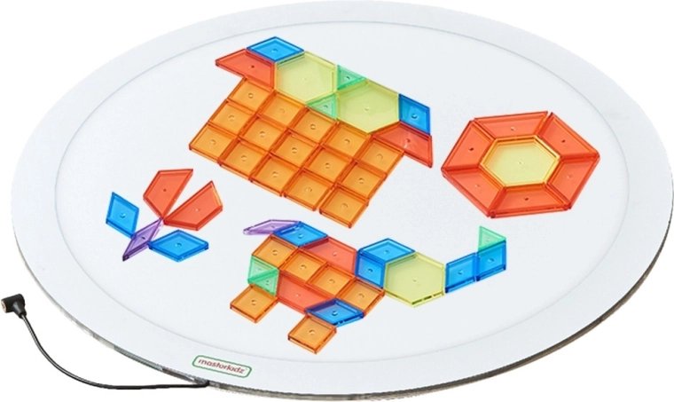 Duża okrągła powierzchnia do pracy indywidualnej i grupowej