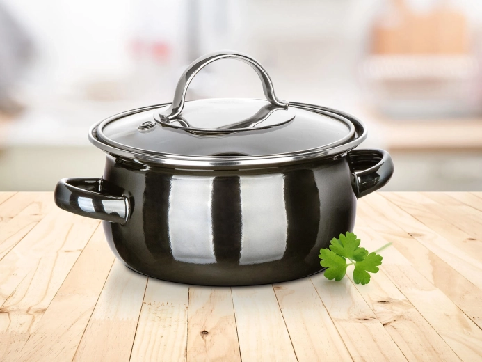 Wytrzymała emalia z eleganckim wyglądem