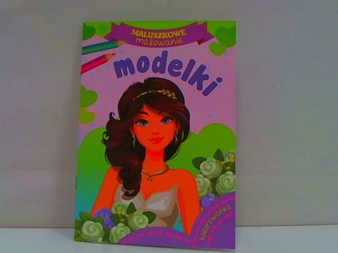 Maluszkowe malowanki – modelki