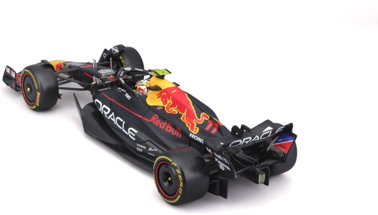 Połączenie metalu i plastiku dla detalu i trwałości