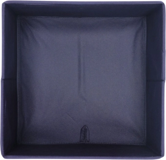 Kompaktowe wymiary 30 × 30 × 30 cm
