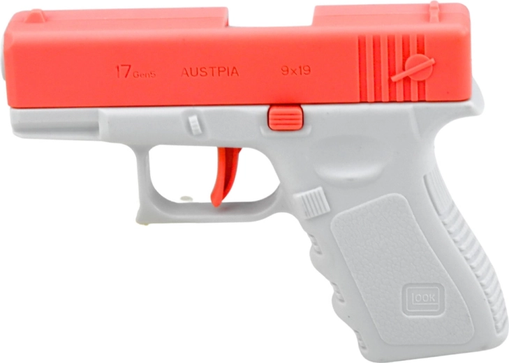 Wytrzymały plastik i bezpieczne wykonanie