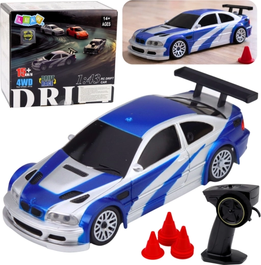 RC samochód driftowy E46 4WD 1:43 z pachołkami