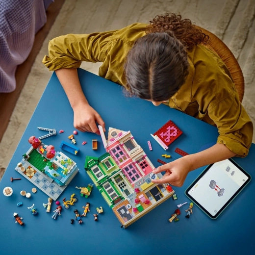 Interaktywne budowanie i sprytne funkcje