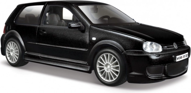 Model kompozytowy VOLKSWAGEN Golf R32 w kolorze czarnym 1:24