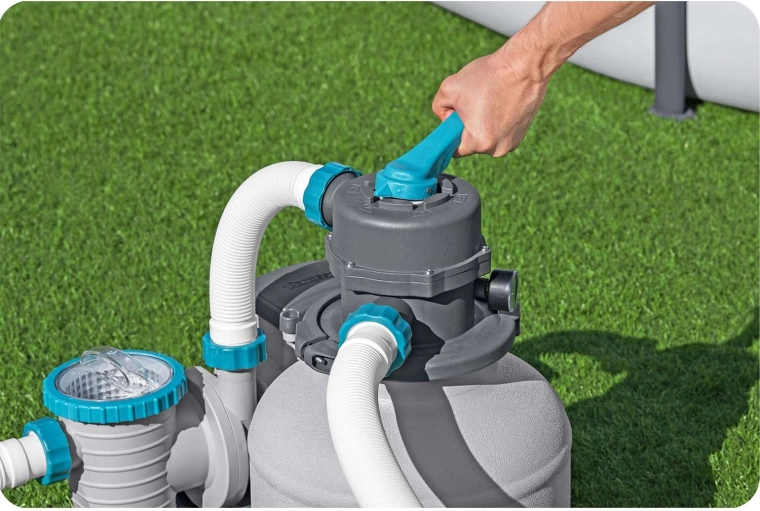 Zawór sześciodrogowy do łatwego przełączania funkcji