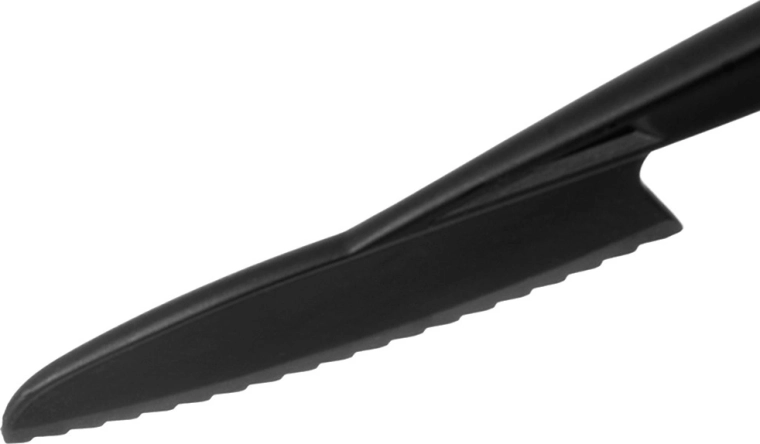 Czyste cięcia dzięki ząbkowanemu ostrzu