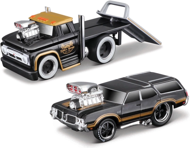 Maisto Muscle Transports 1966 Chevrolet C60 Flatbed z 1970 Oldsmobile Vista Cruiser 1:64