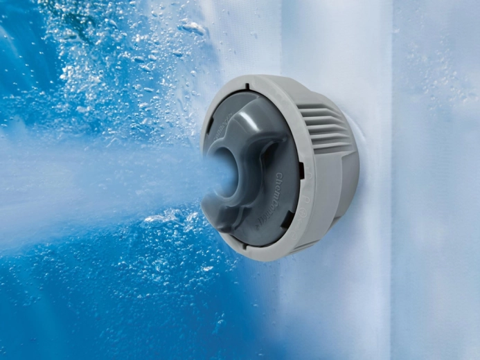 System masażu AirJet z 140 dyszami