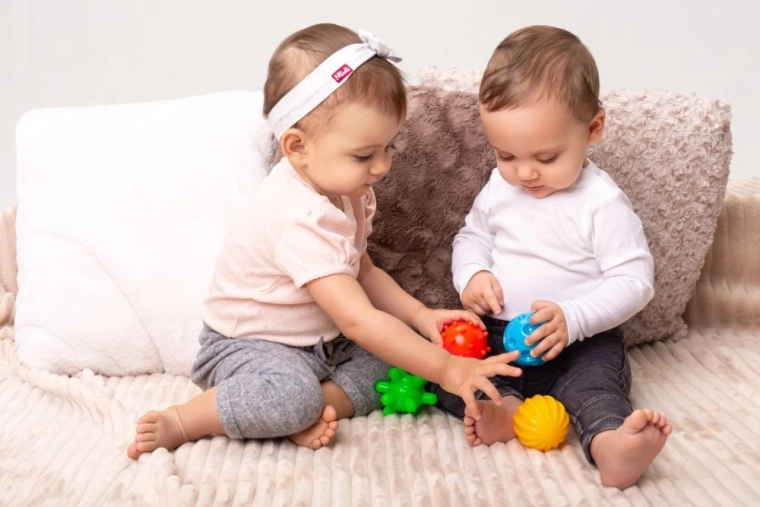 Różne faktury dla rozwoju sensorycznego