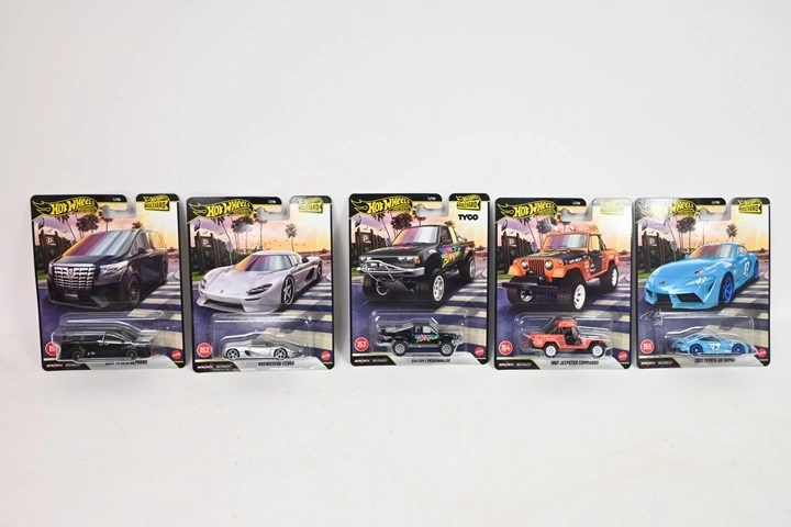 Hot Wheels Boulevard kolekcjonerski samochodzik (1 szt.)