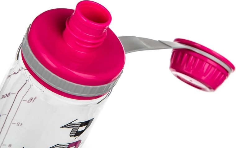 Szeroki wlew i wodoodporna nakrętka