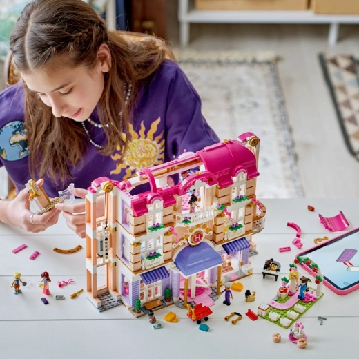 Wygodne budowanie z aplikacją LEGO Builder