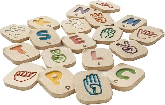 Alfabet migowy PlanToys