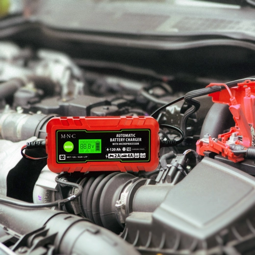 Automatyczna ładowarka do akumulatorów samochodowych 6 V/12 V, 2 A/4 A