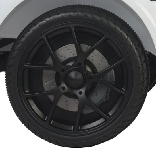 Przednie koło do dziecięcego pojazdu elektrycznego BMW M6 GT3 - 1 sztuka