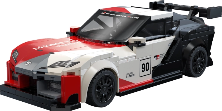 Autentyczny wyścigowy design GR Supra GT4