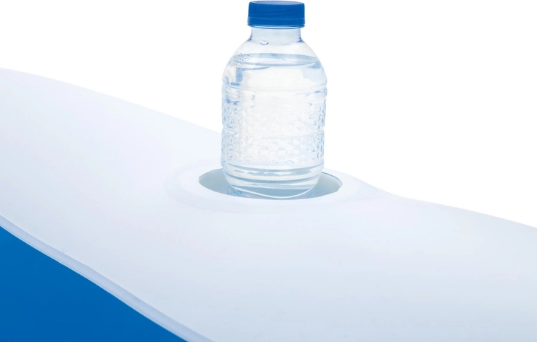 Uchwyty na napoje pod ręką