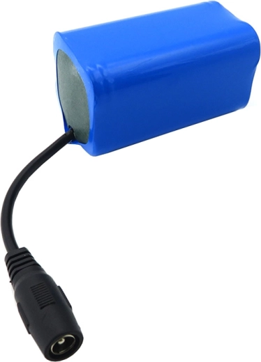 Zintegrowane złącze DC dla łatwego podłączenia