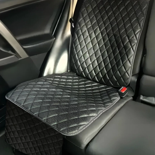 Kompatybilna z ISOFIX dla stabilnego mocowania