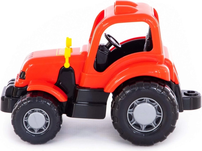 Kompaktowy traktor do małych rączek