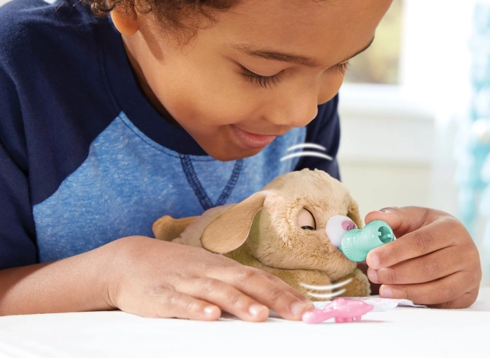 Interaktywna opieka: karmienie i uspokajanie