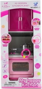 Kuchenka z piekarnikiem i plastikowym naczyniem