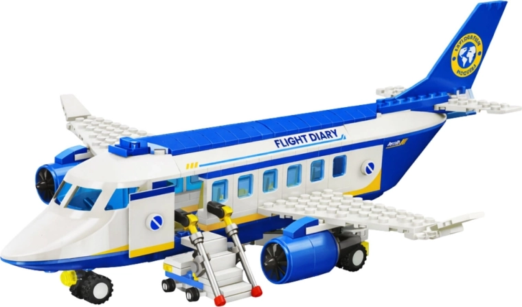 Dwa modele z jednego zestawu: samolot lub robot