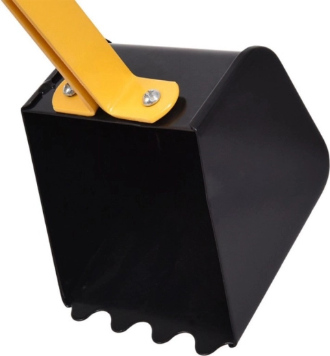 Metalowa łyżka i solidne łączenia