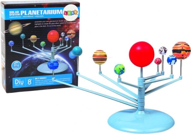 Kreatywne planetarium – model Układu Słonecznego do składania i malowania
