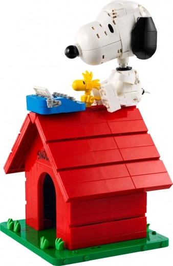 Pozowalny Snoopy i więcej scen do ekspozycji