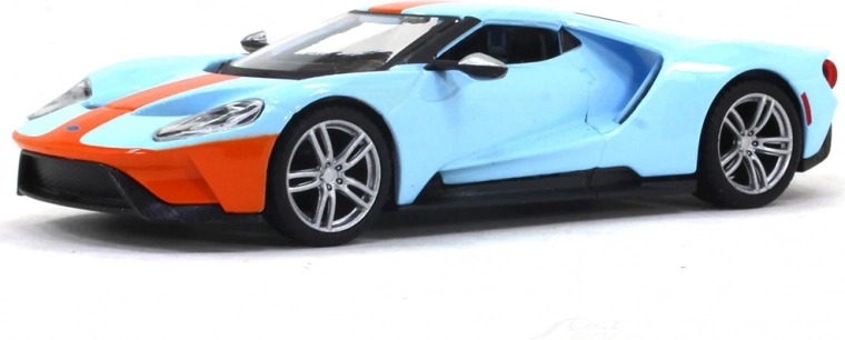 Detalne wykonanie nadwozia i wnętrza