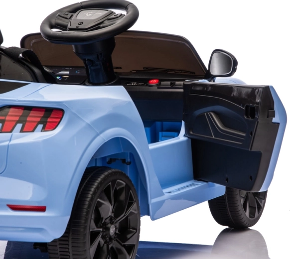 Wygodne wsiadanie dzięki otwieranym drzwiom