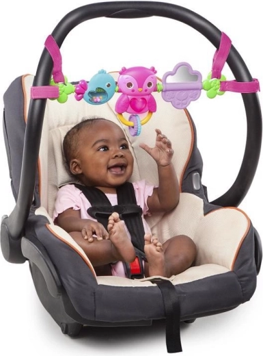 Łatwy montaż na wózku i foteliku samochodowym