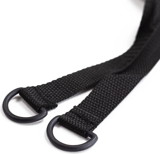 Wytrzymałe pasy i możliwość zabezpieczenia