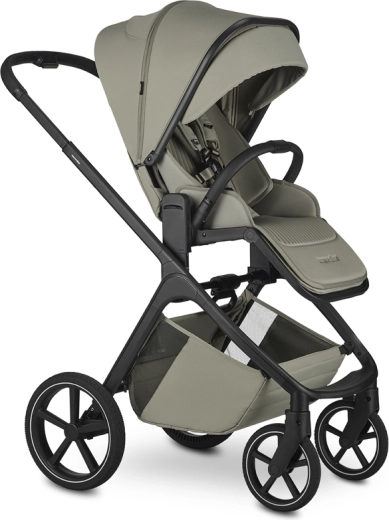 Bardzo duża budka z UPF 50 i hydrofobową powłoką