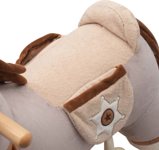 Miękki plusz i wygodne siodełko