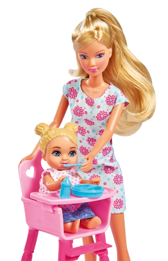 Czas na karmienie w krzesełku