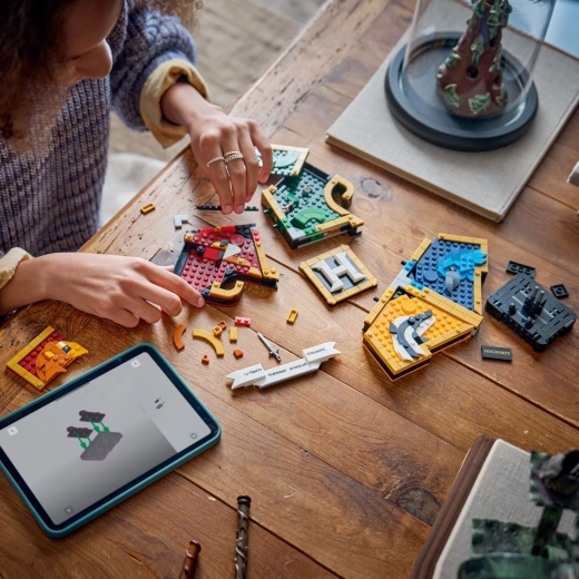 Interaktywny przewodnik 3D w aplikacji LEGO Builder