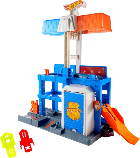 Łatwe łączenie z innymi zestawami HOT WHEELS