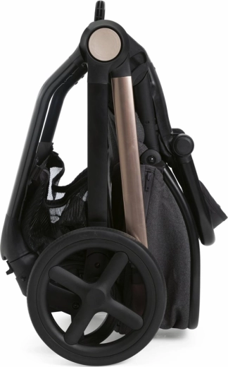 Kompaktowe składanie i niska waga 9 kg