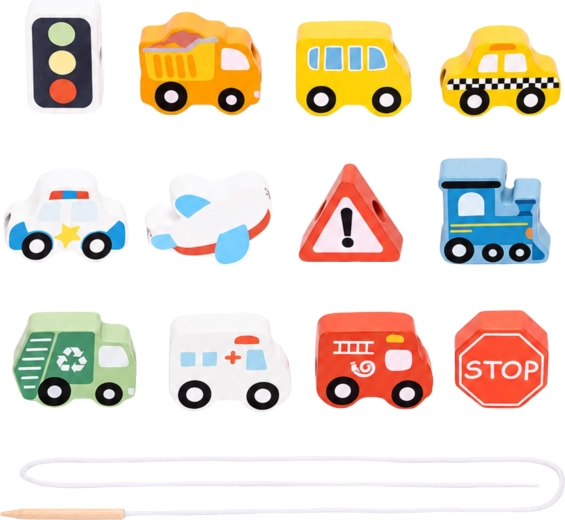 13 drewnianych elementów z motywem transportu